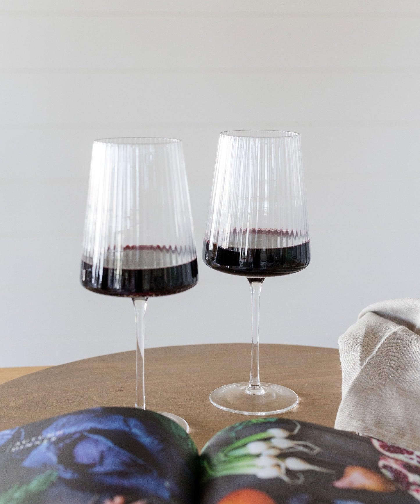 Lennon Wine Glass